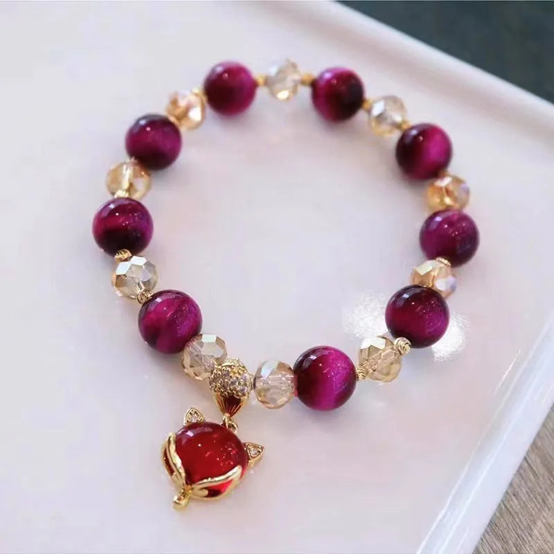 Handmade Tigereye stone bracelet with adjustable leather cord in single chain design