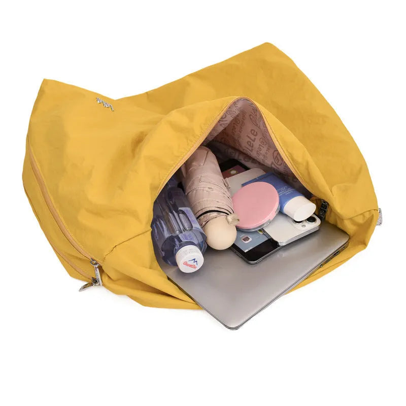 Soft heart-shaped nylon underarm bag in large capacity design
