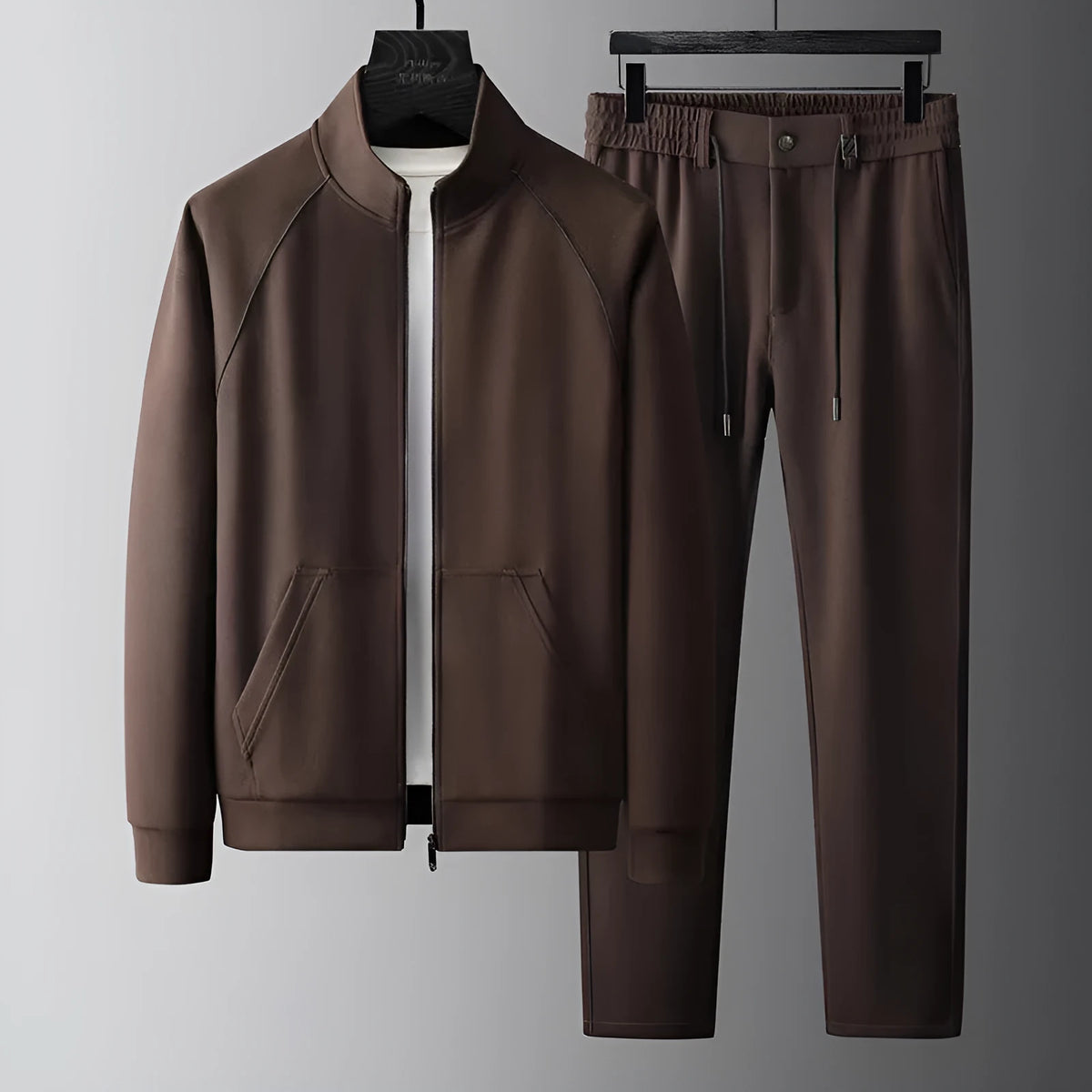Men's slim fit stand collar casual sports suit in matching jacket and trousers