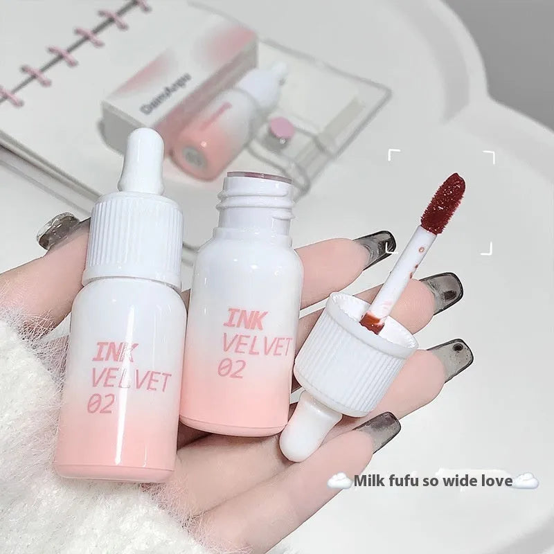 Mirror Lip Lacquer in four colour options showing 3.5g non-fade moisturising lip gloss