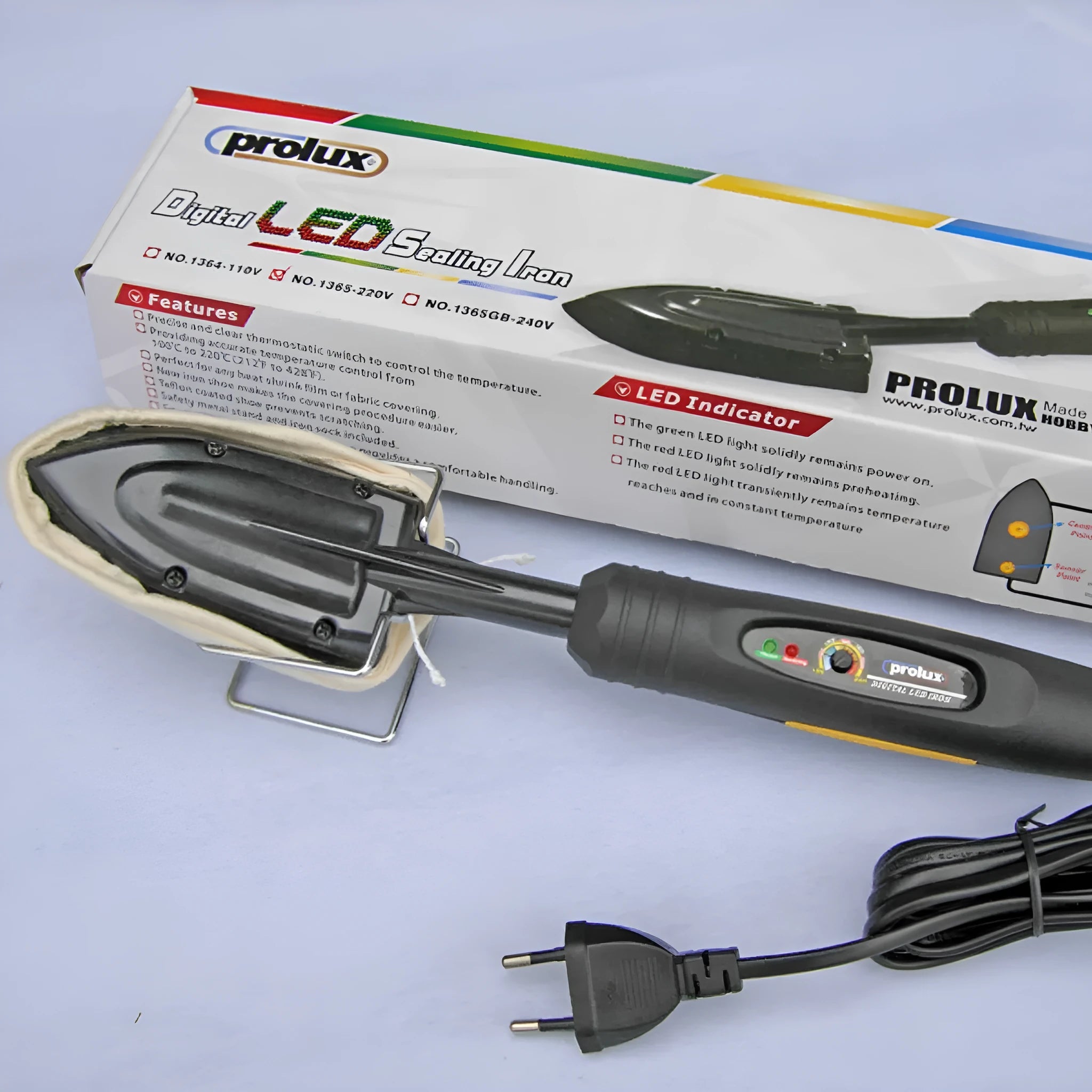 Electronic temperature control hot iron with adjustable temperature dial and EU plug