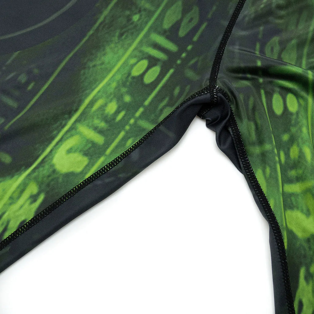 Men's slim-fit polyester sports suit in ZF016 colour, featuring a long sleeve top and trousers for running and training.