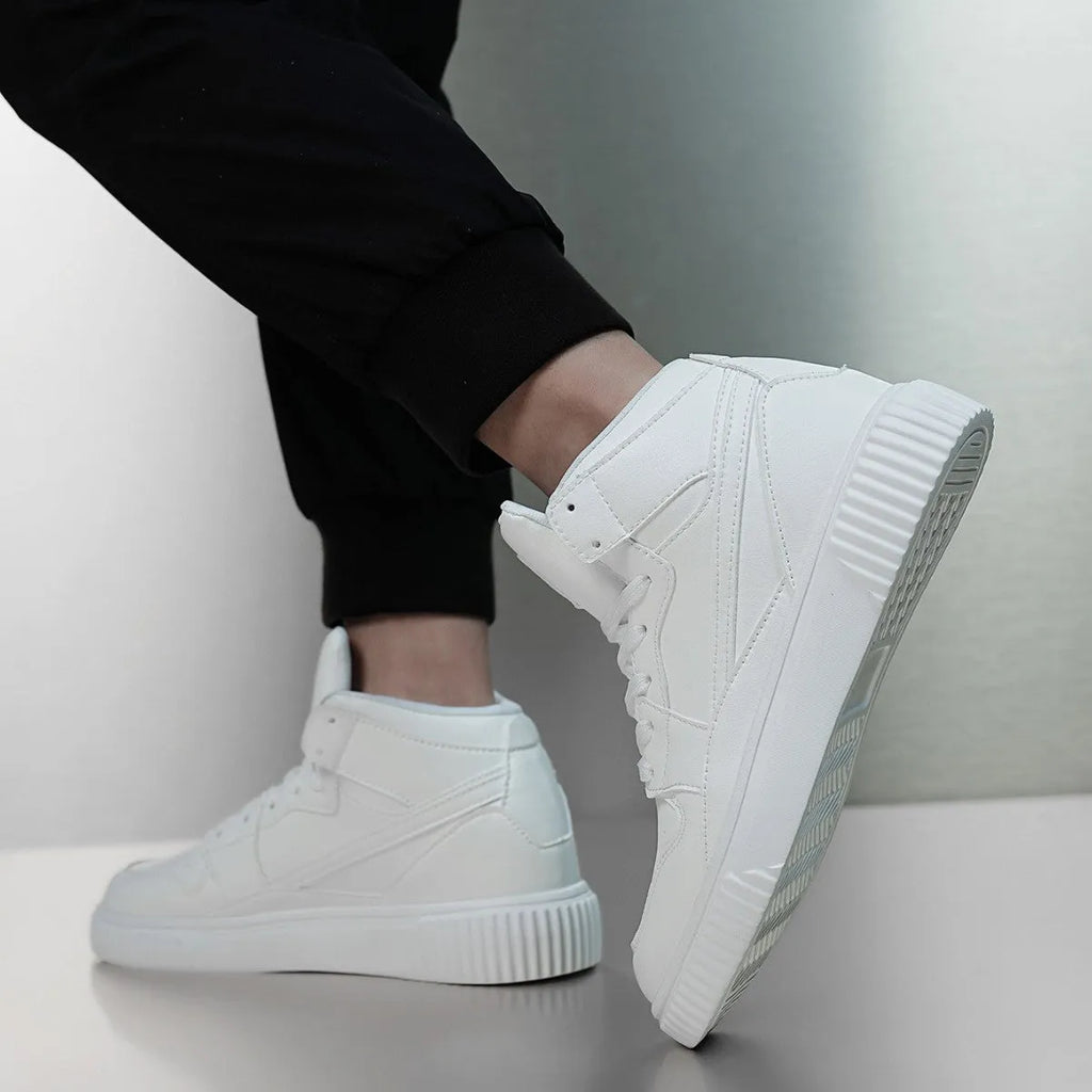Men's white microfiber casual shoes with round toe design for autumn and winter leisure wear
