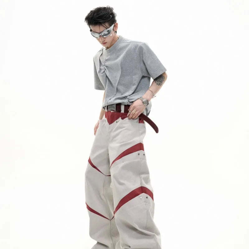 Men's loose-fit cotton t-shirt with three-dimensional pleated design in black colour