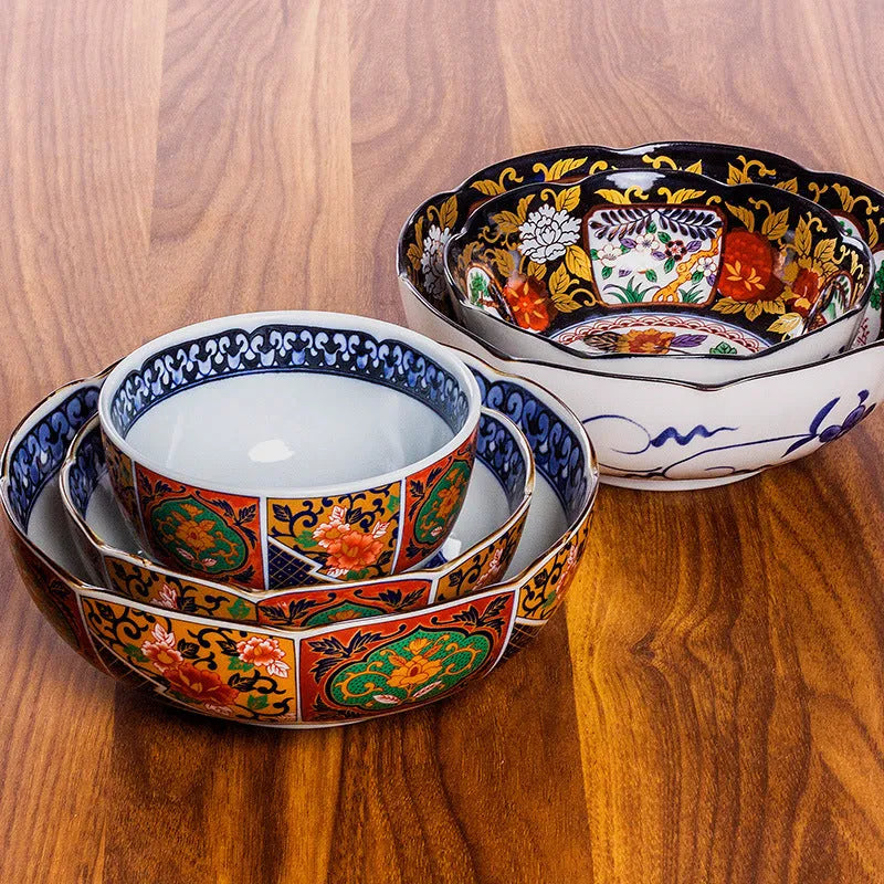 Japanese style retro ceramic 4-inch bowls with floral patterns