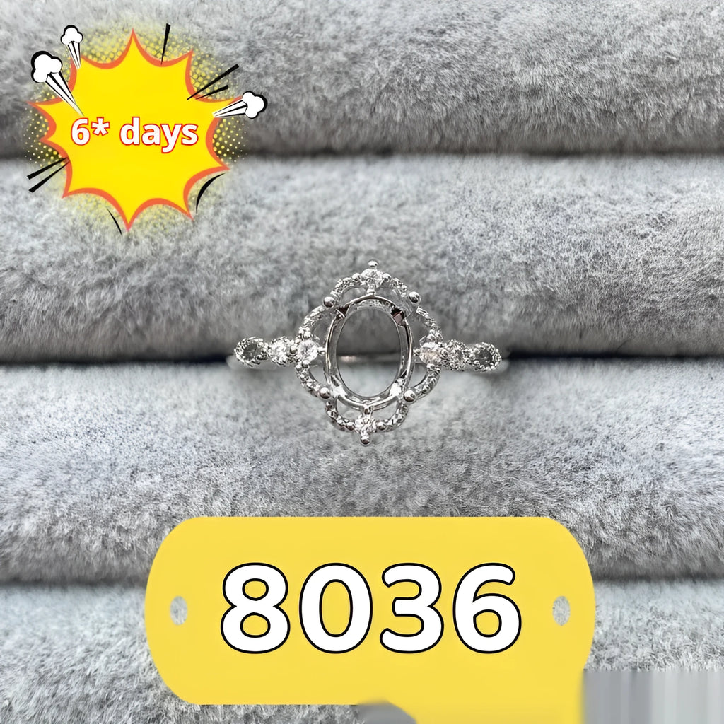 Oval denier ring ornament with open mouth design, 6x8mm stone and five-pointed star detail