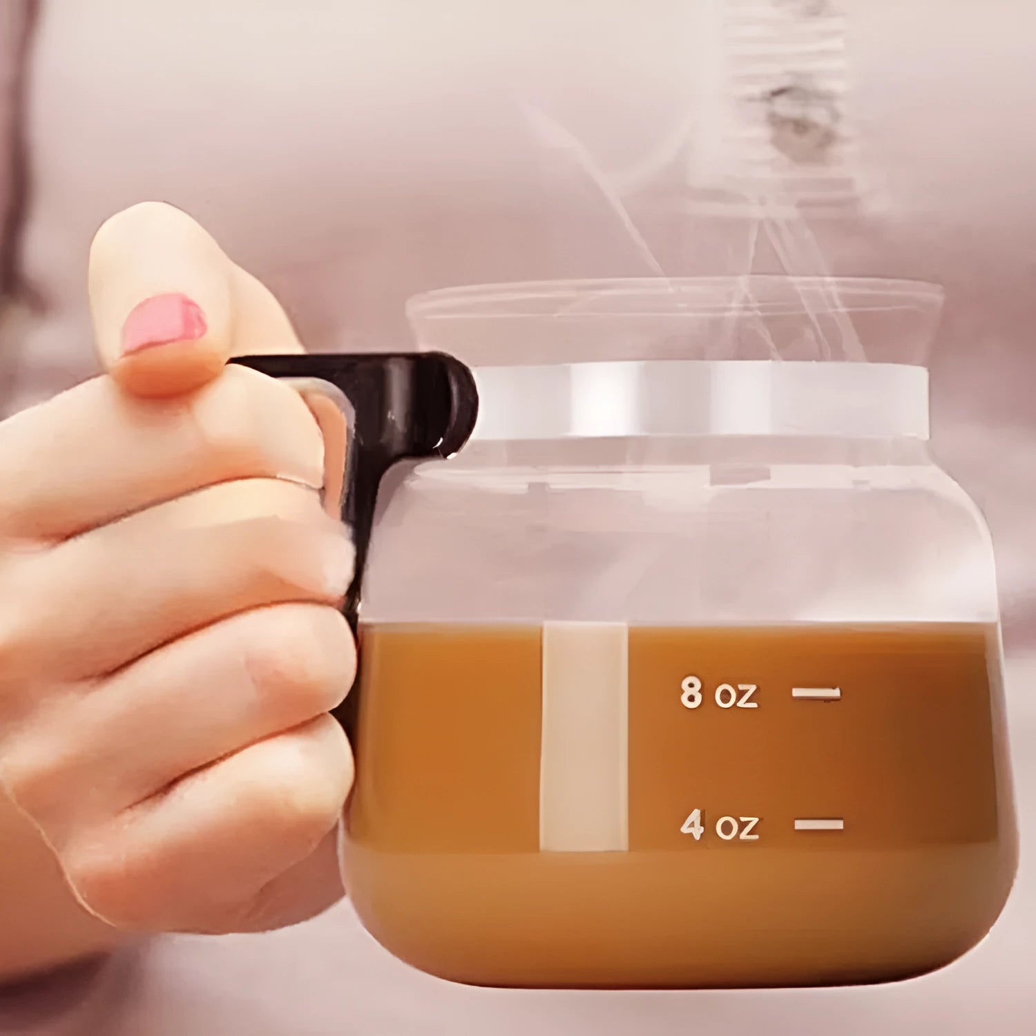 Transparent borosilicate glass coffee maker with silicone protective cover