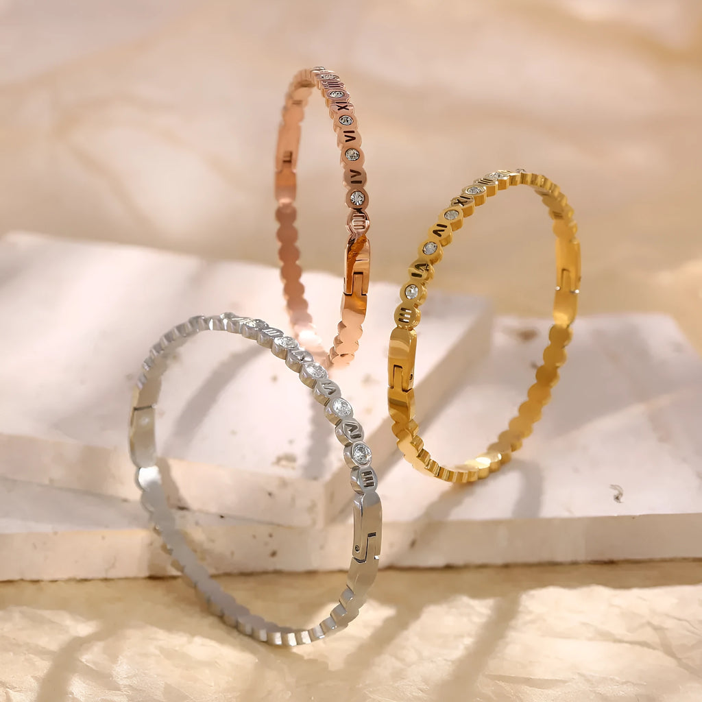 Titanium steel Korean style bracelet with numerical elements in gold, rose gold, steel colours