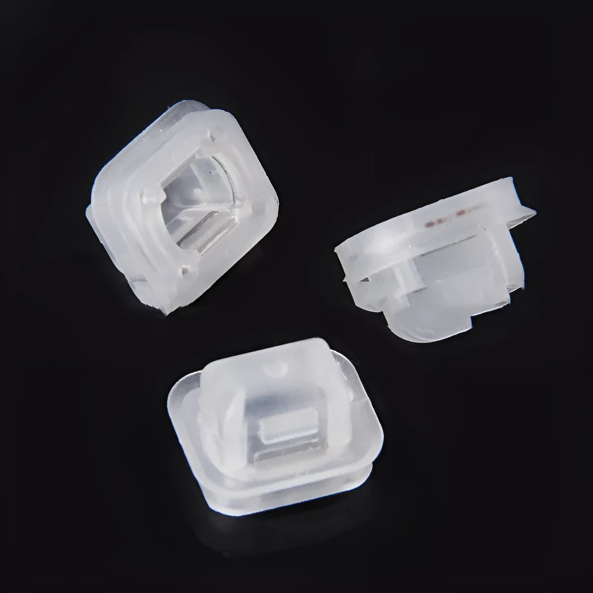 BMW seat buckle clips in peach wood colour, plastic construction with metal fasteners, 100-piece pack