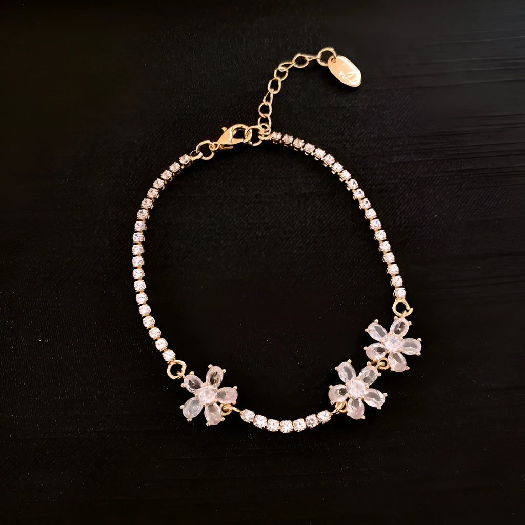 Women's gold colour copper bracelet with geometric quadrilateral design and inlaid zircon stones