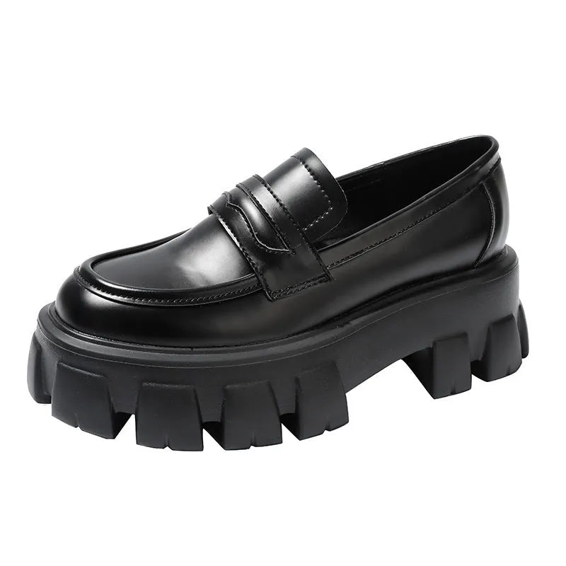 British style wide fat foot loafers in patent leather and matte finish options, showing rubber sole and slip-on design