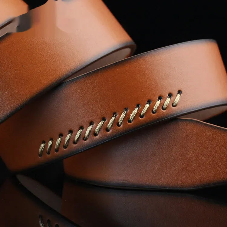 Men's retro-style belt with pattern detail and pin buckle closure in imitation leather