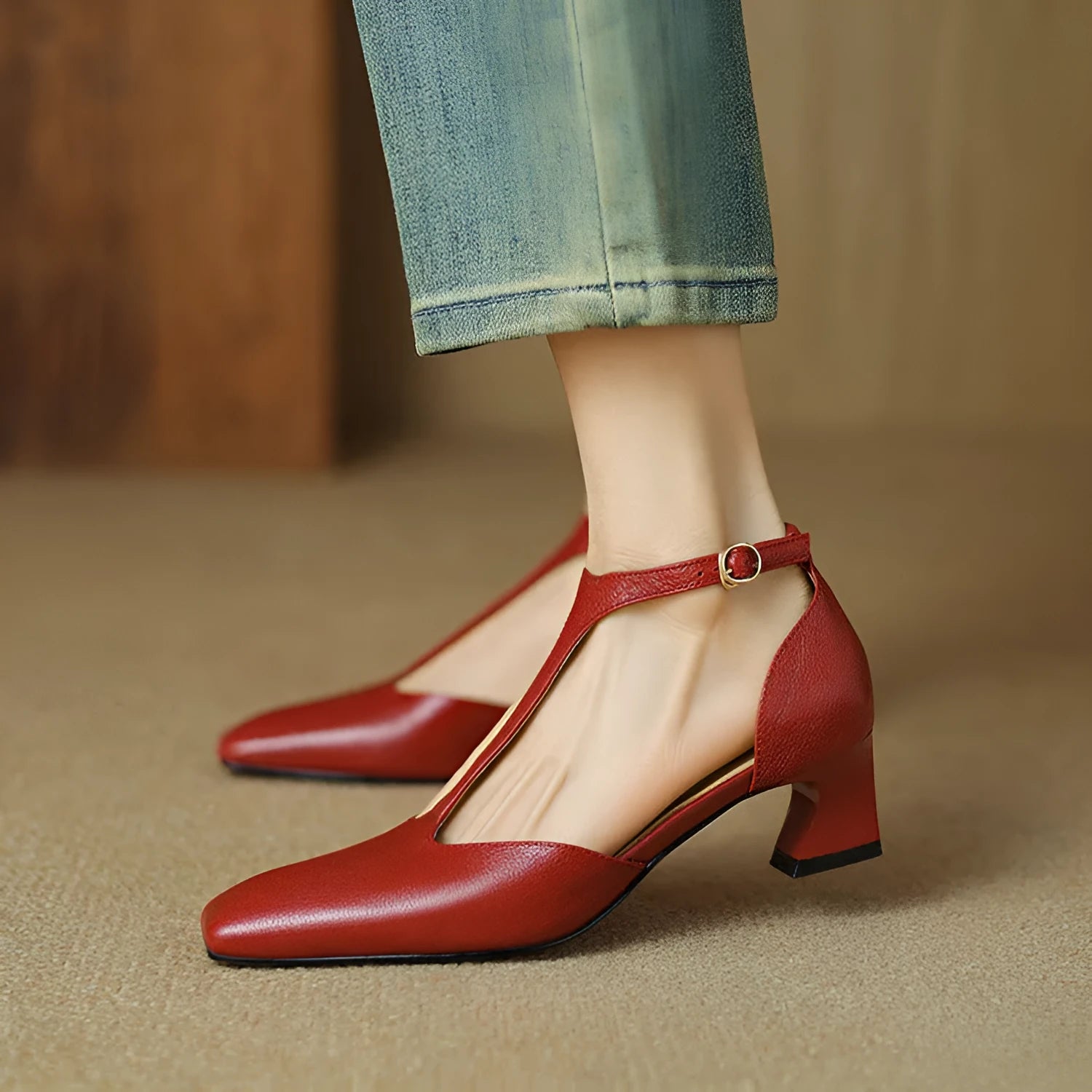French retro square-toe chunky heel shoes in wine red sheepskin leather with buckle closure