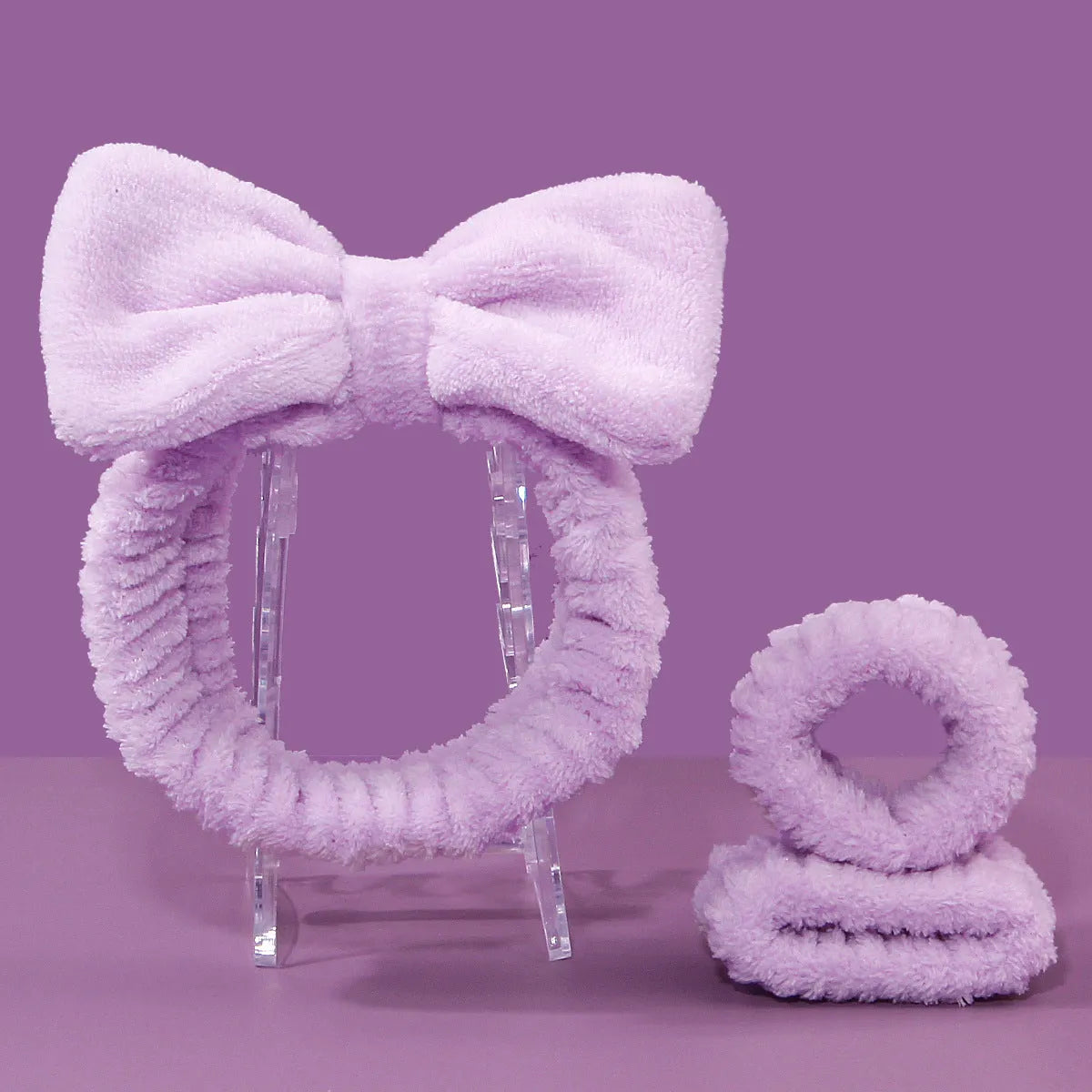 Facial brush with coral fleece hair band set in purple gradient colour with keep-dry design