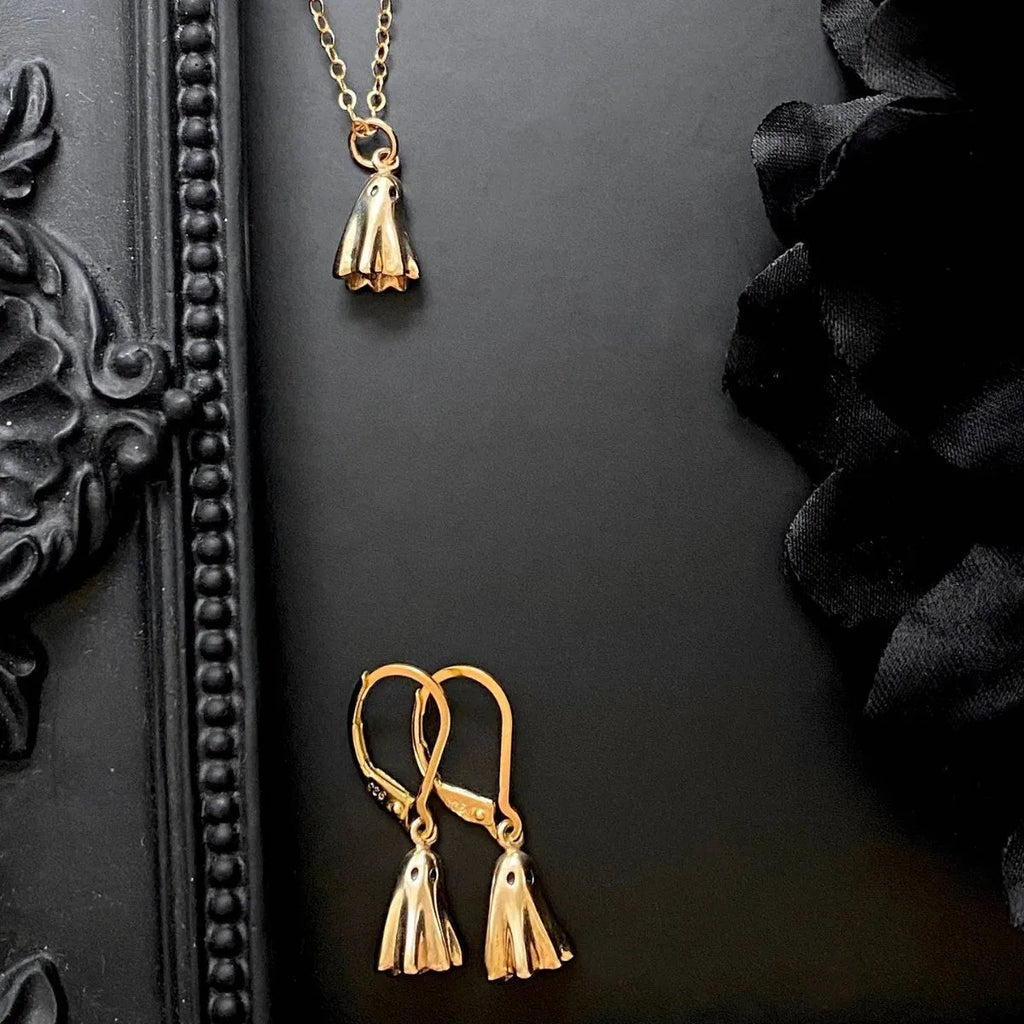Ghost pendant necklace with stainless steel twisted chain and titanium steel charm