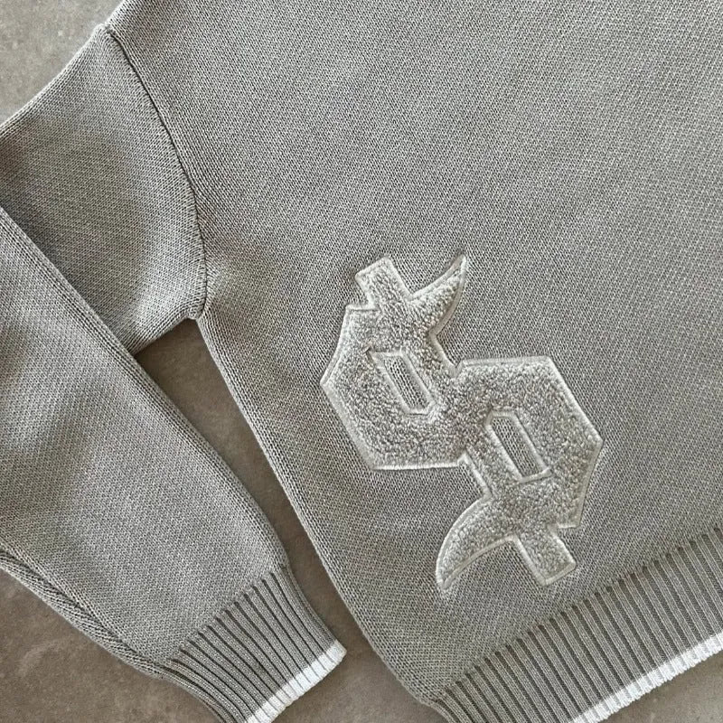 Grey jacquard pattern loose-fitting knitwear coat with long sleeves for autumn winter wear