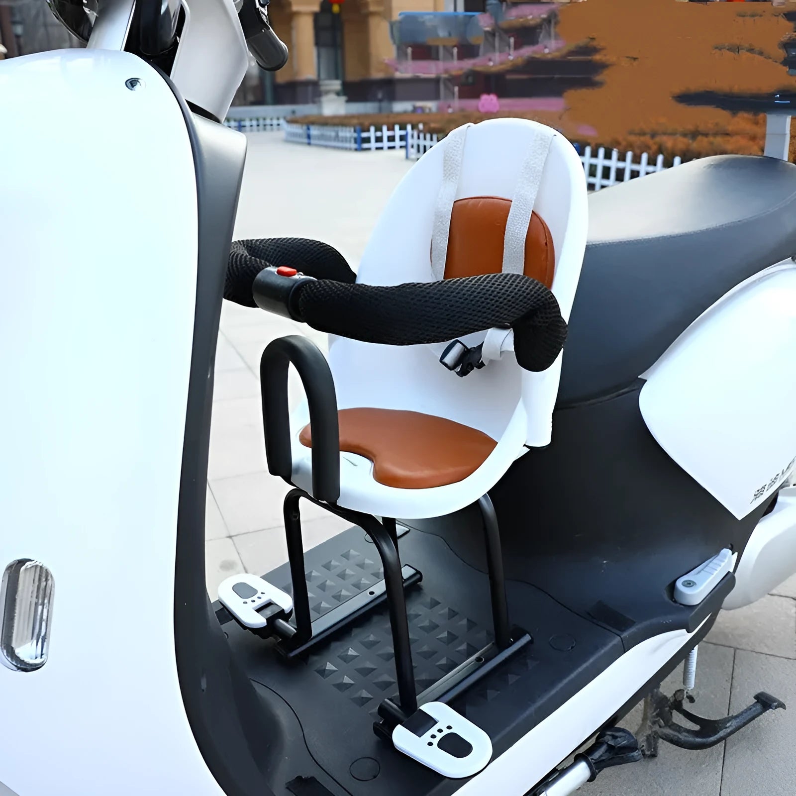 Front baby safety seat for scooter with black high carbon steel frame