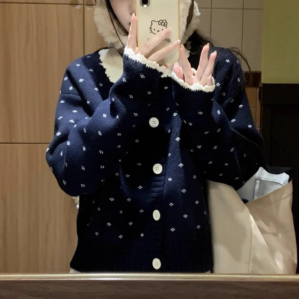 Retro Peter Pan collar knitted cardigan coat with floral pattern in free size
