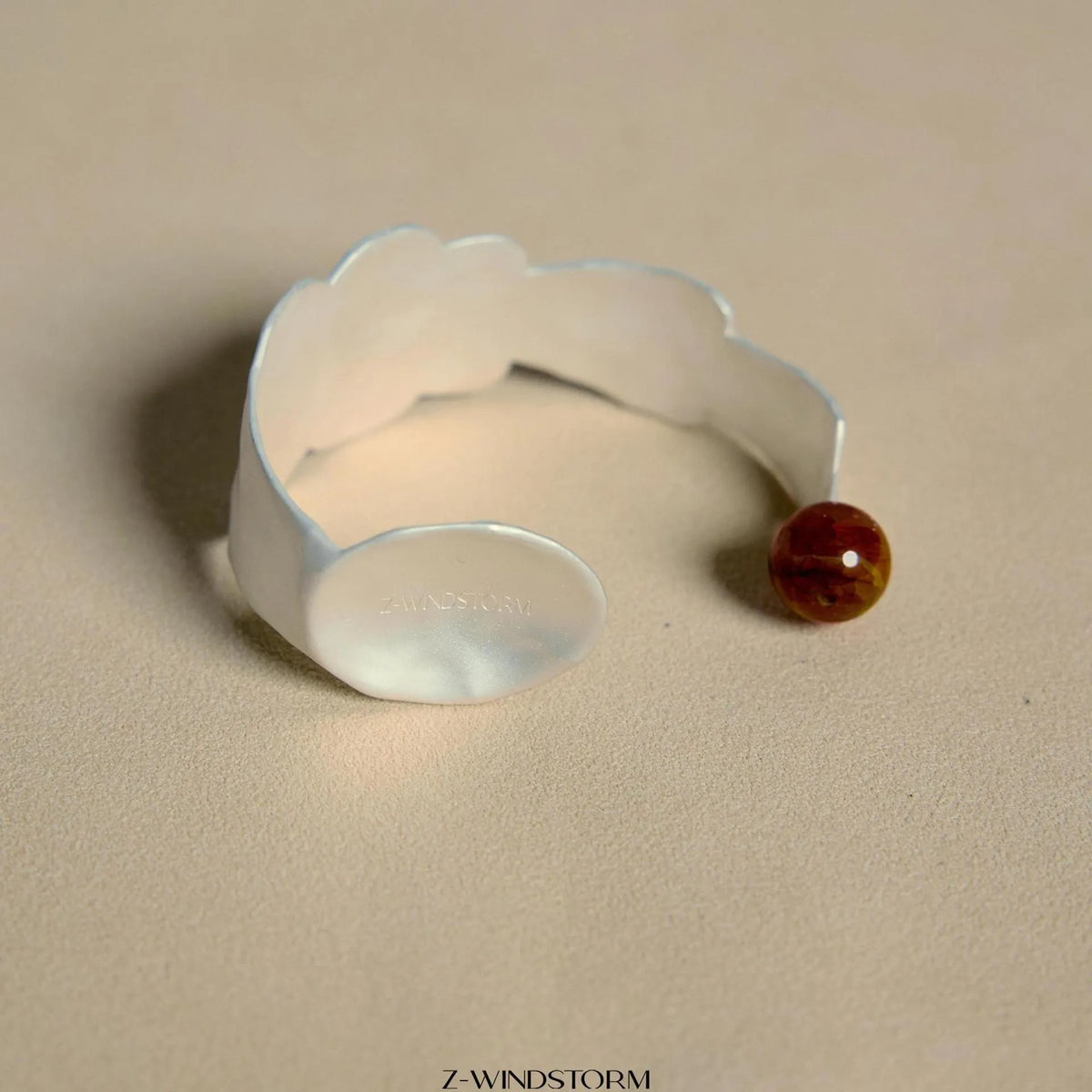 Small round spoon stewed pork design ring and bracelet set with electroplated silver finish