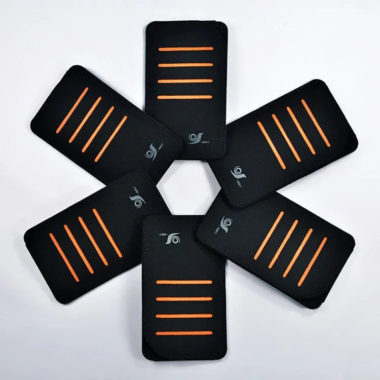 Car sun visor set showing four shading panels and vehicle-mounted storage bag