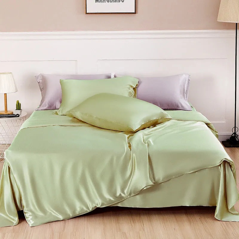 Double-sided solid colour silk duvet cover in Lotus Pink, pea green, bright brown, mysterious purple, white or silver blue.