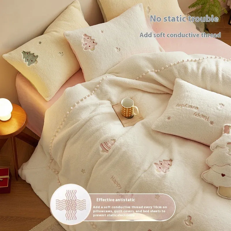 Winter milk fibre four-piece bedding set with green Christmas tree pattern and princess style design