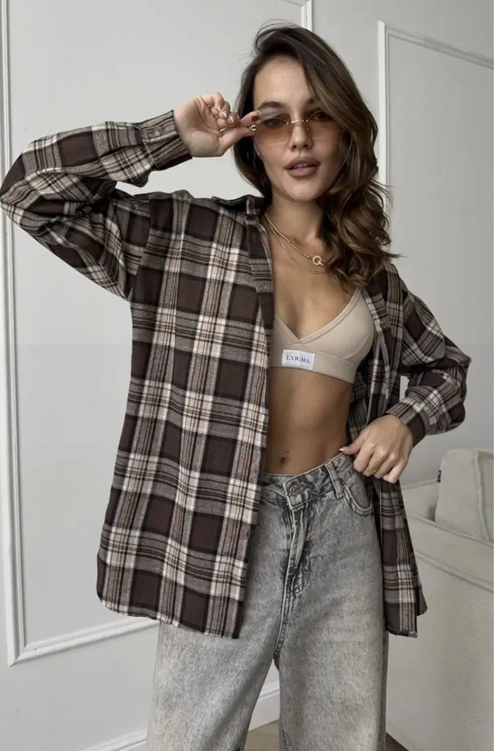 Women's dark brown retro striped long sleeve cotton shirt with regular fit and art style details