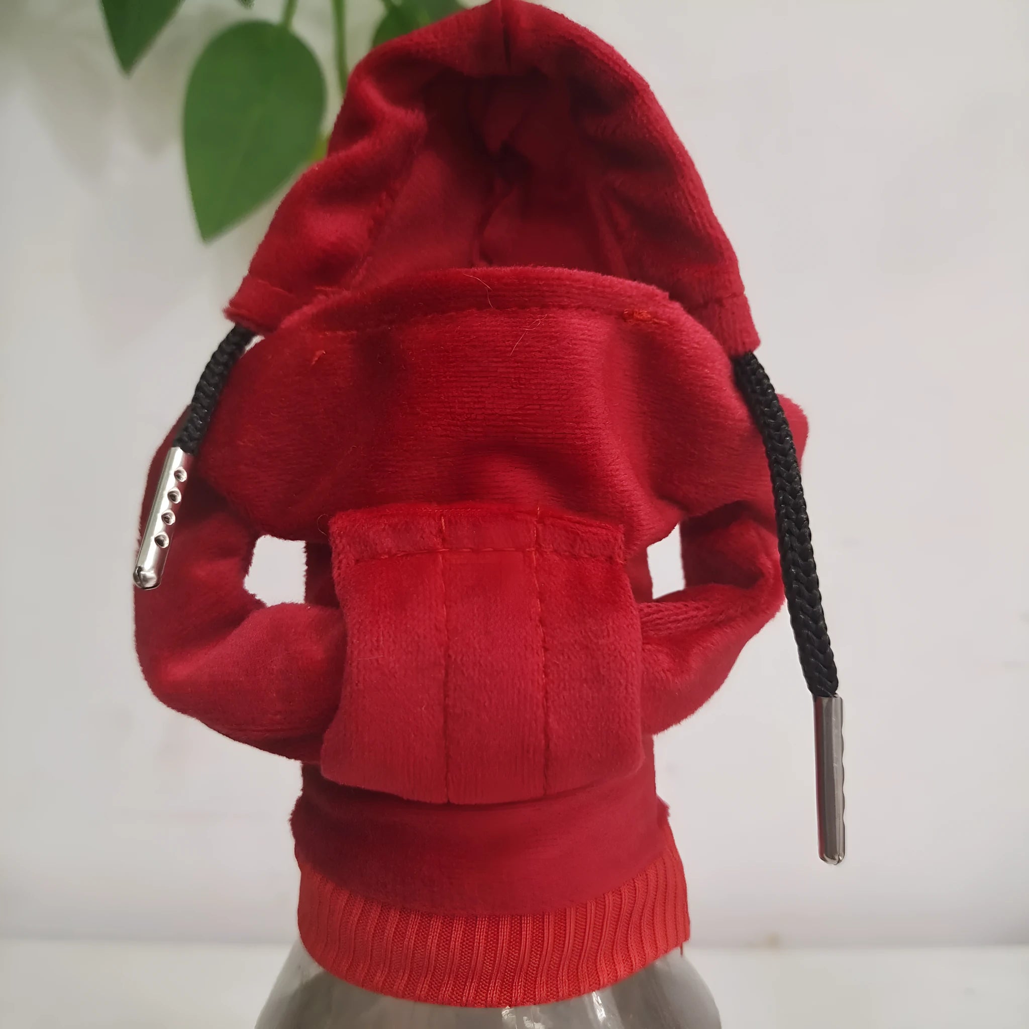Pure cotton car gear lever sweater decoration in multiple colours on a gear knob.