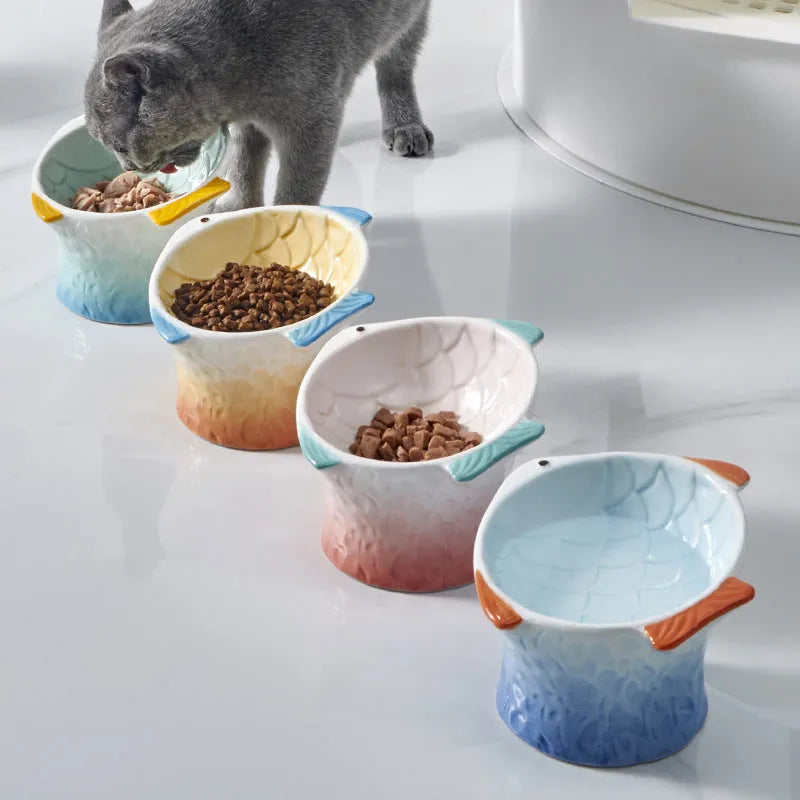 Ceramic cat feeder bowls fish shape design with 15-degree tilt angle and elevated height
