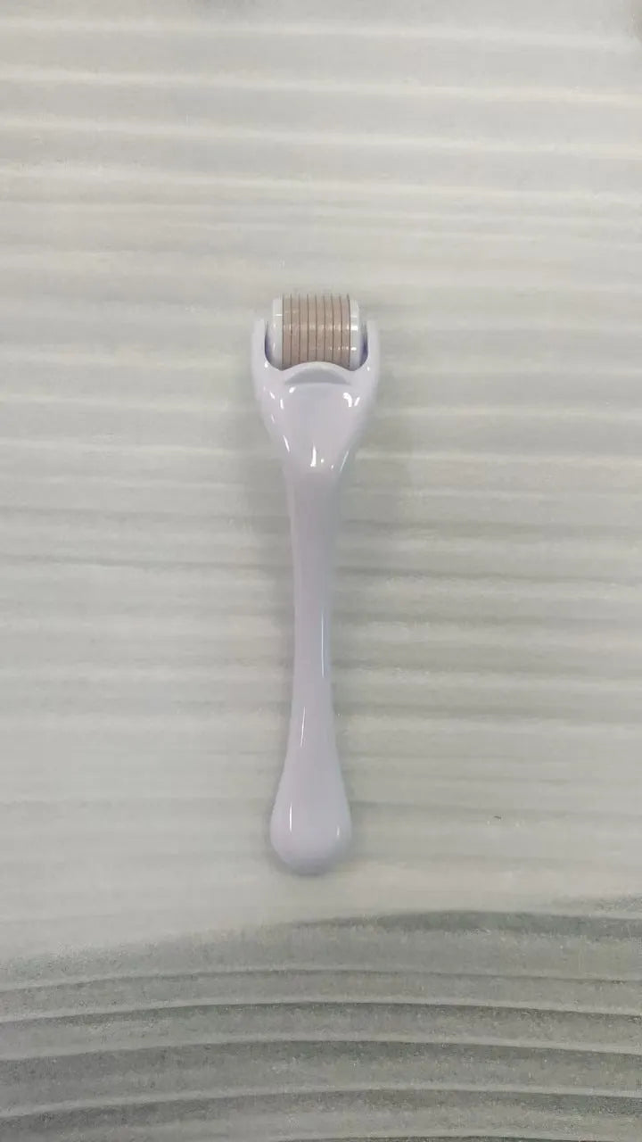 540 micro needle roller derma tool in assorted colours with choice of needle sizes 0.2mm, 0.25mm, 0.3mm.