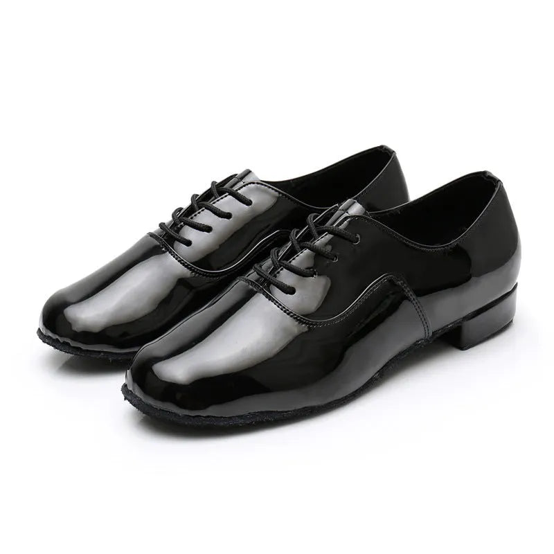 Men's black polished leather dancing shoes with a calf leather sole for indoor fitness.