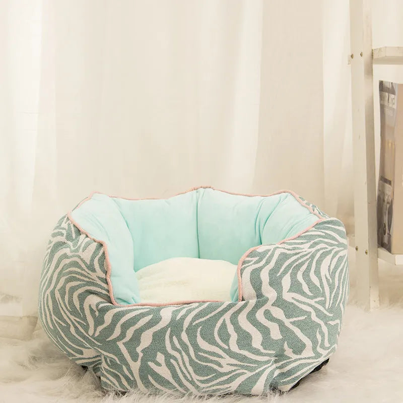 Octagonal pet bed with removable mats in blue colour for cats and small dogs