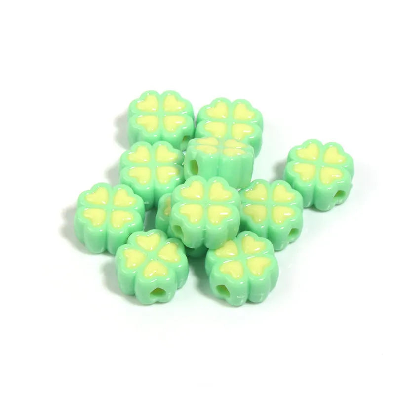 Acrylic four-leaf clover love beads with frosted finish in assorted light colours, 15mm size