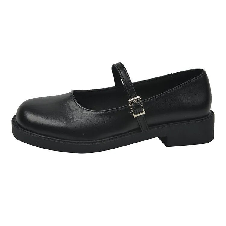 Women's vintage style leather flat shoes with round toe in three colour options