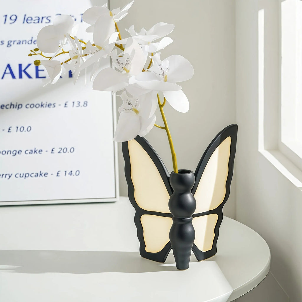 Ceramic butterfly vase and tissue box set for living room decoration