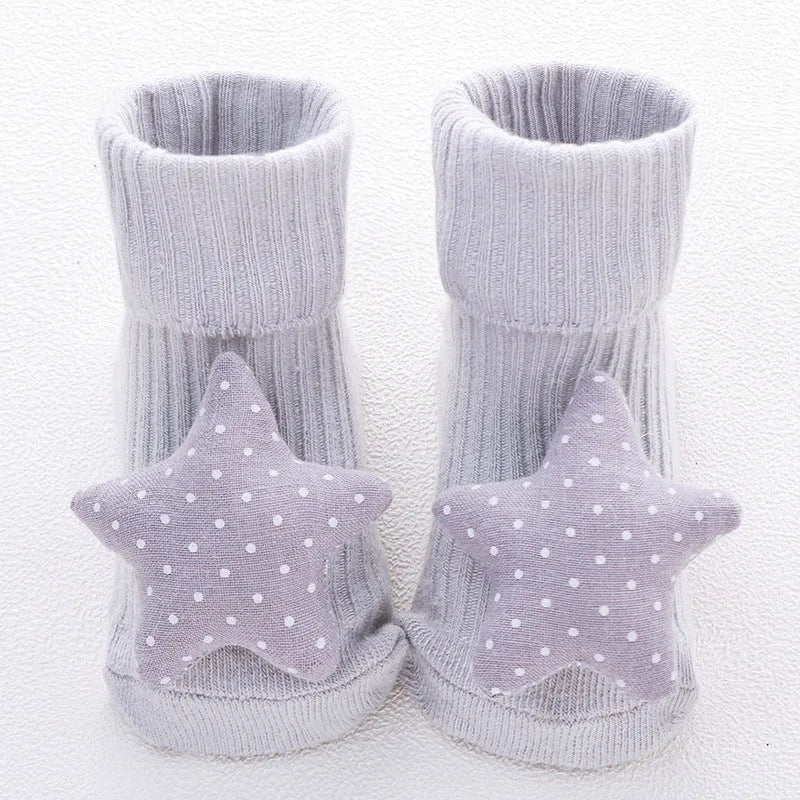 Cotton baby floor socks in animal and bow patterns for infants 0-3 years