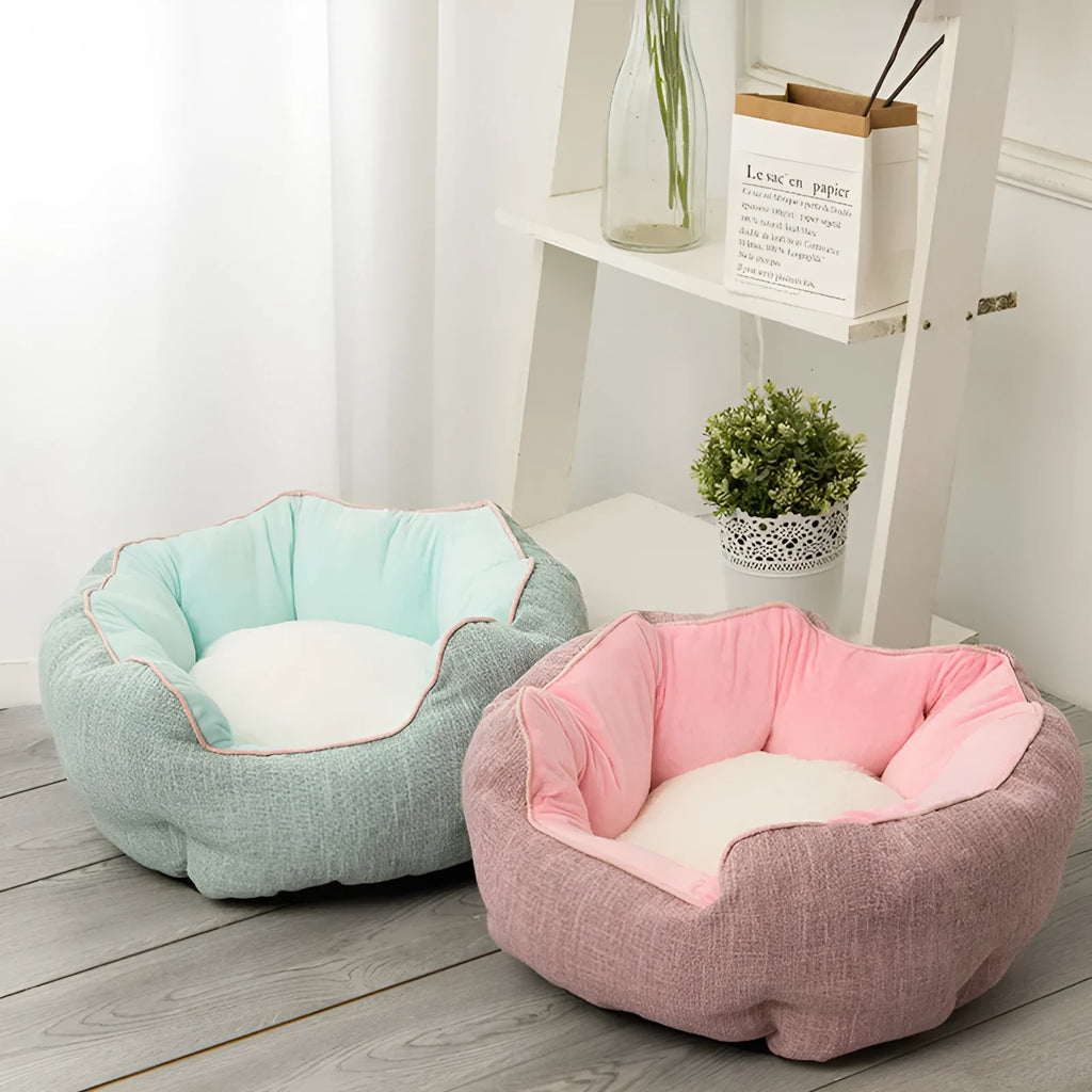 Octagonal pet bed with removable mats in blue colour for cats and small dogs