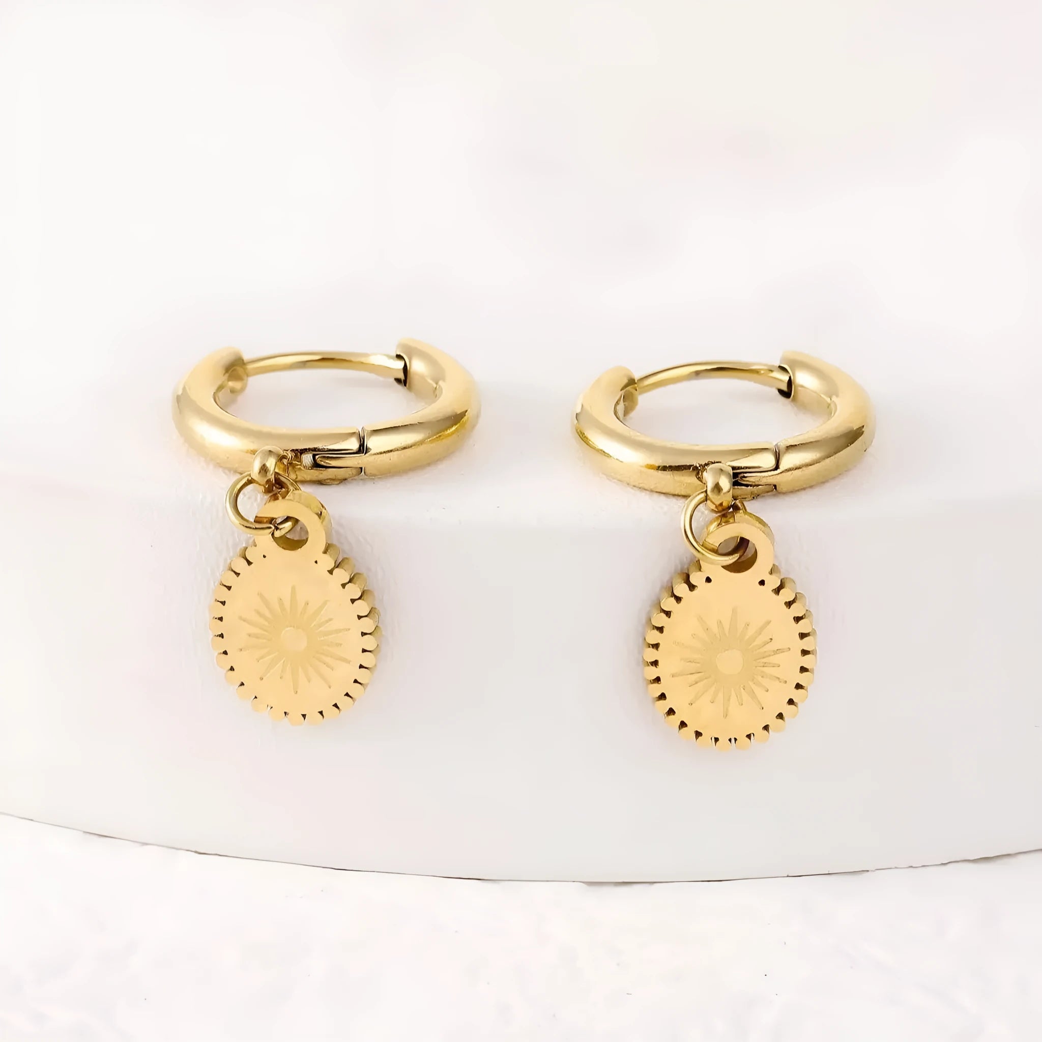 Stainless steel geometric ellipse ear button earrings with fashion OL style