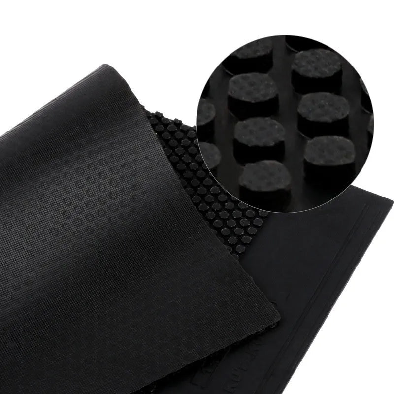 Single table tennis rubber sheet with small particle texture in black and red colour options.