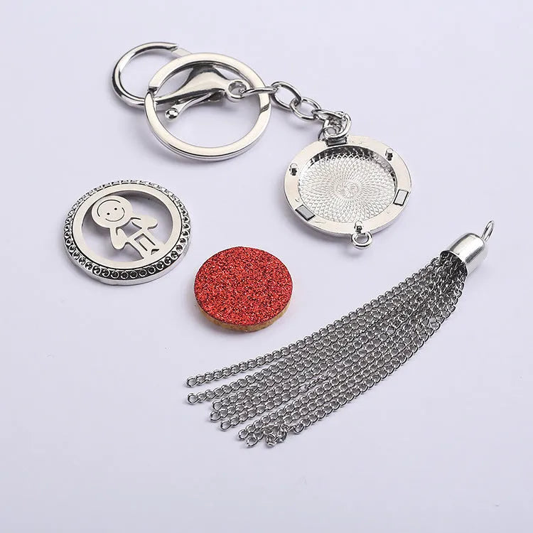 Alloy tassel car fragrance pendant with chain and cotton wicks for vehicle aromatherapy