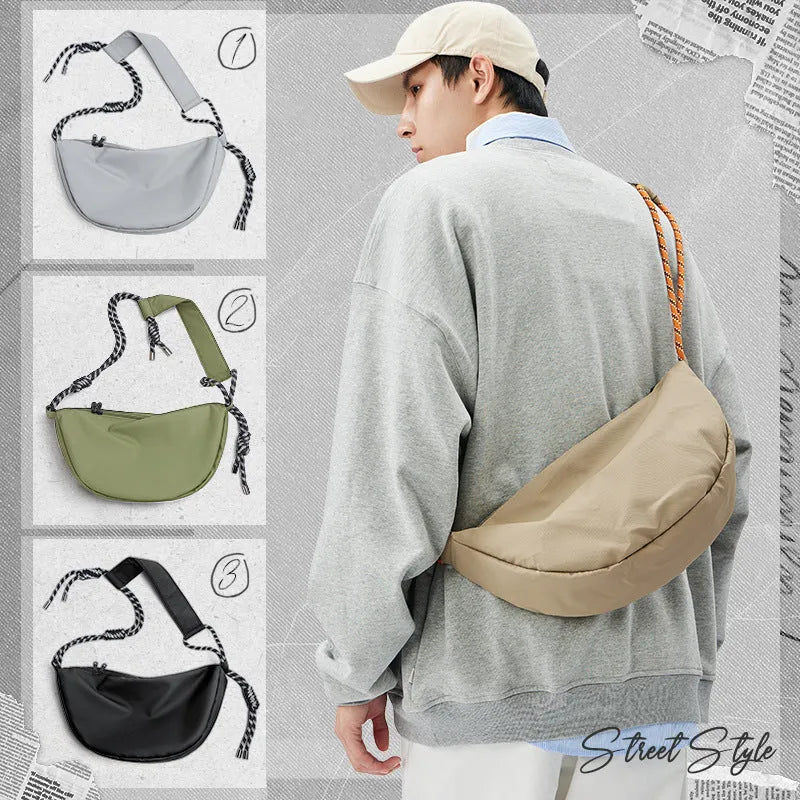Men's black nylon messenger bag with 40L capacity for commuting and exercise
