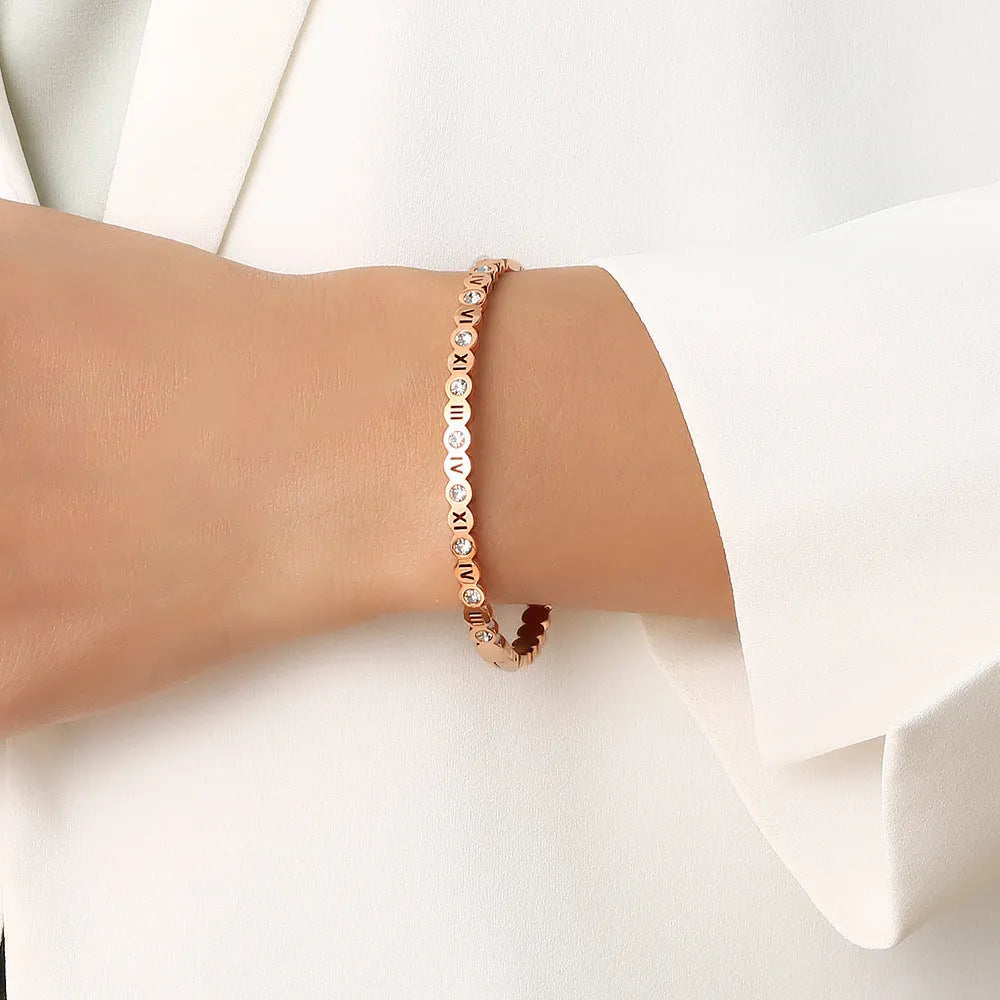Titanium steel Korean style bracelet with numerical elements in gold, rose gold, steel colours