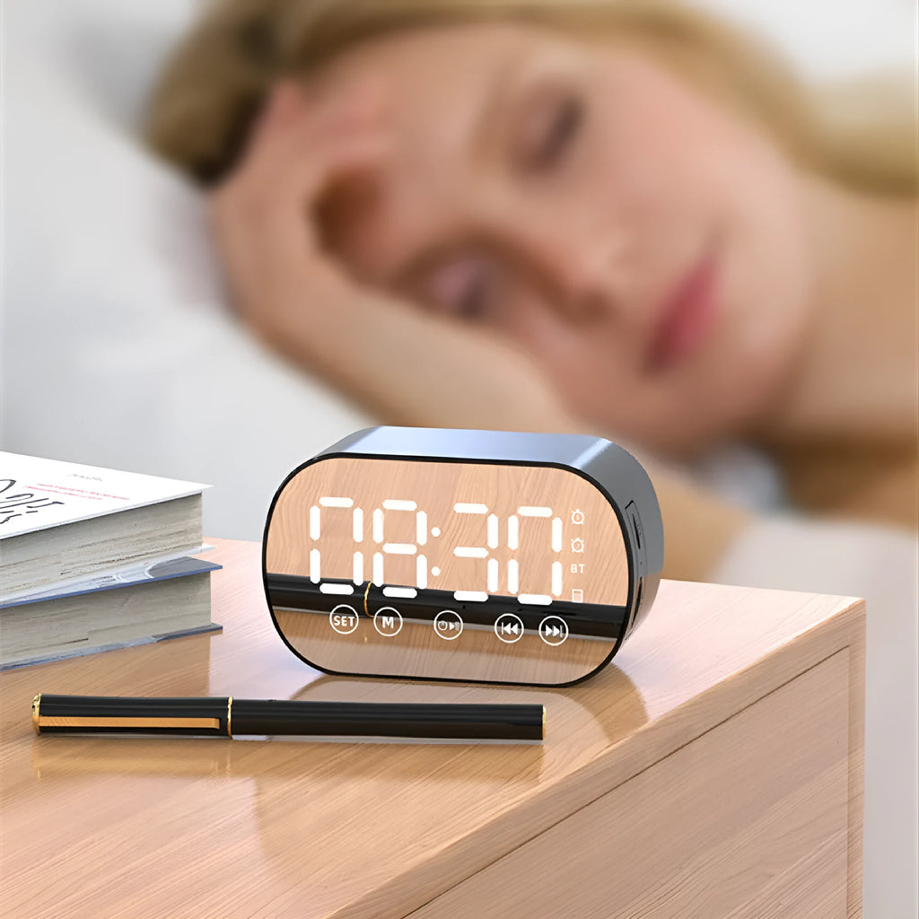 Multifunctional wireless Bluetooth speaker mirror mini alarm clock in black, white or pink, 84x37x50mm, with FM radio and TF card playback