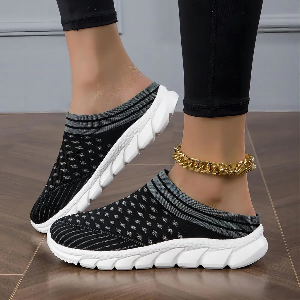 Women's Flyknit semi-slipper socks with striped pattern and height-increasing sole in black, pink and purple colours
