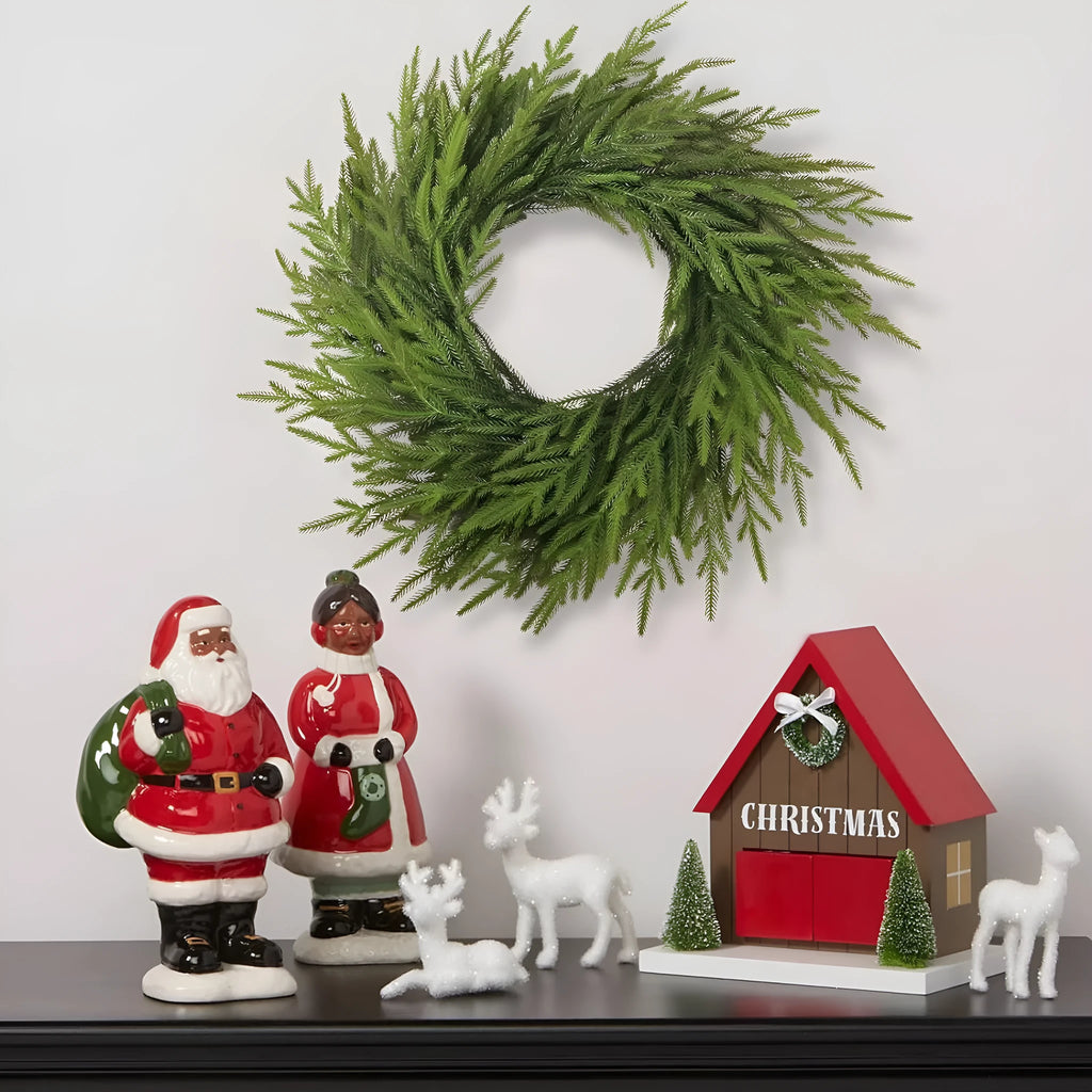 Plastic PE front door garland with 60cm length and American country styling