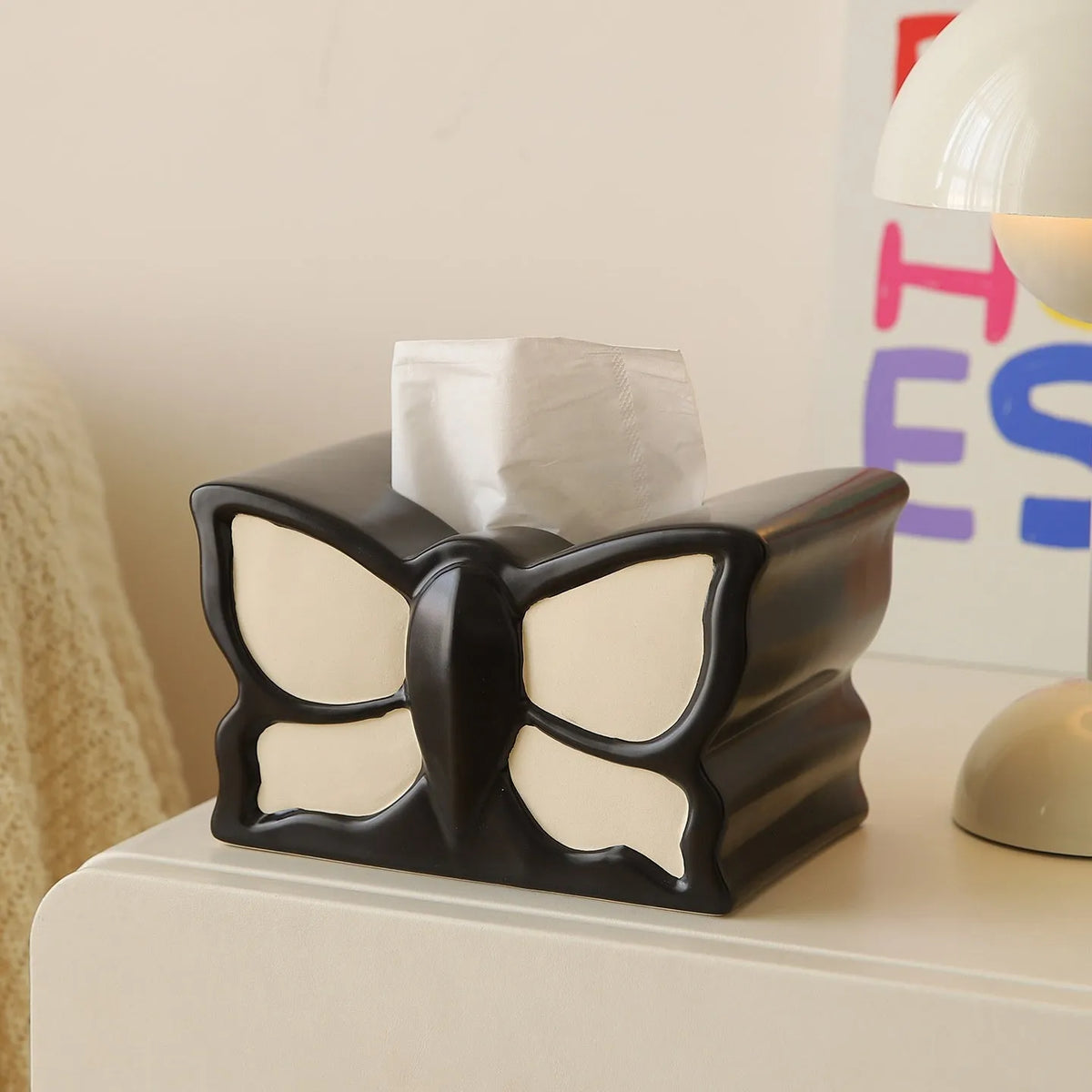 Ceramic butterfly vase and tissue box set for living room decoration