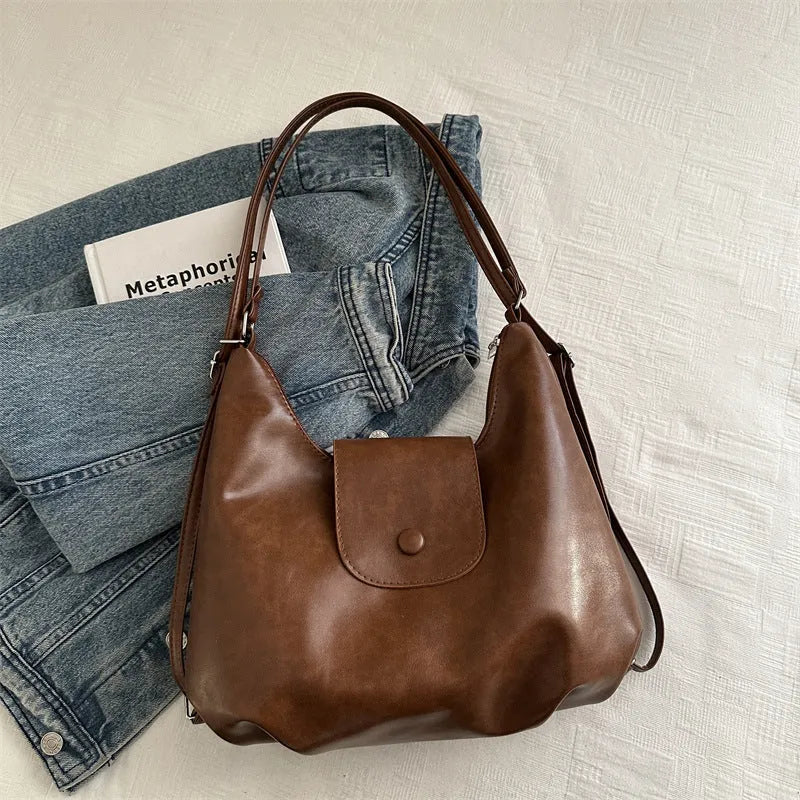 Women's PU leather shoulder bag in horizontal square shape with single strap and mobile phone compartment