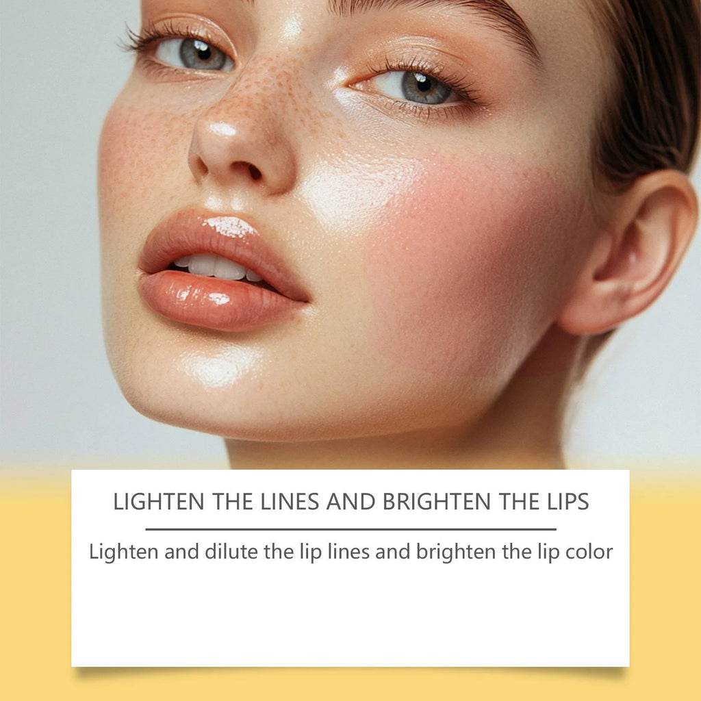 Gold packaging of 3.5g nourishing lipstick with hyaluronic acid and vitamin E