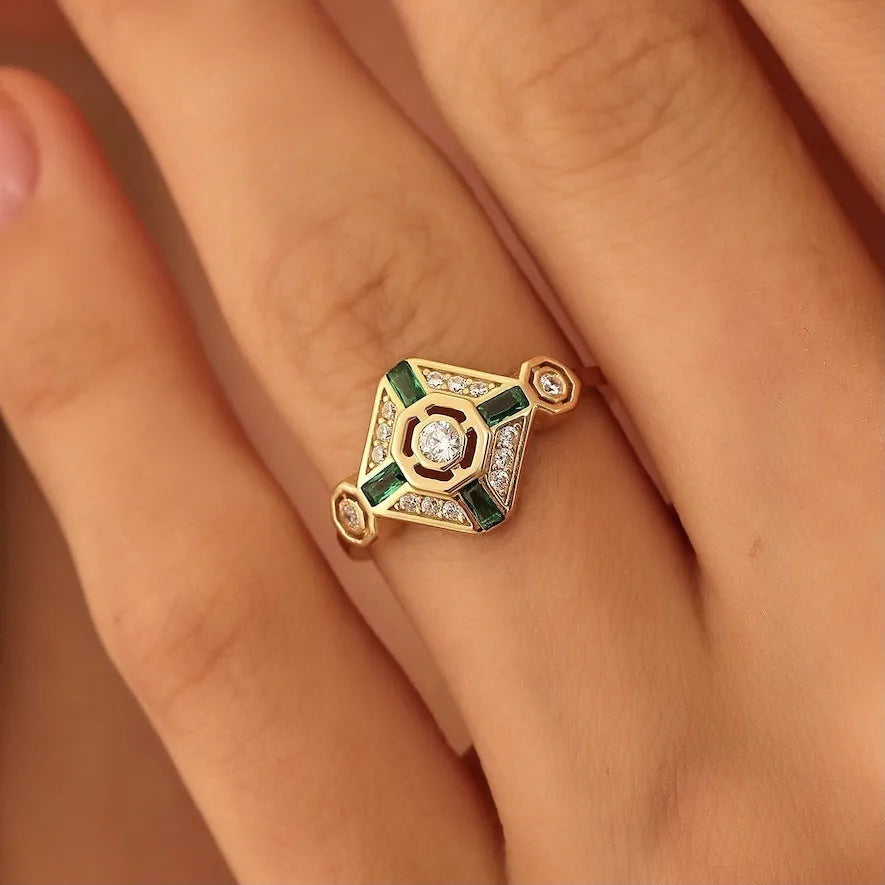 Square geometric women's ring with electroplated lvzuan finish showing ins style design