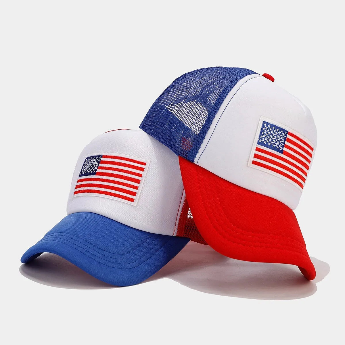 Red and blue colour contrast adjustable baseball cap with breathable mesh fabric